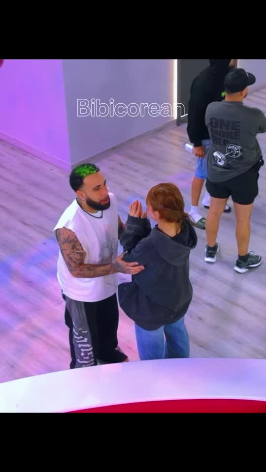 7628687614228417812