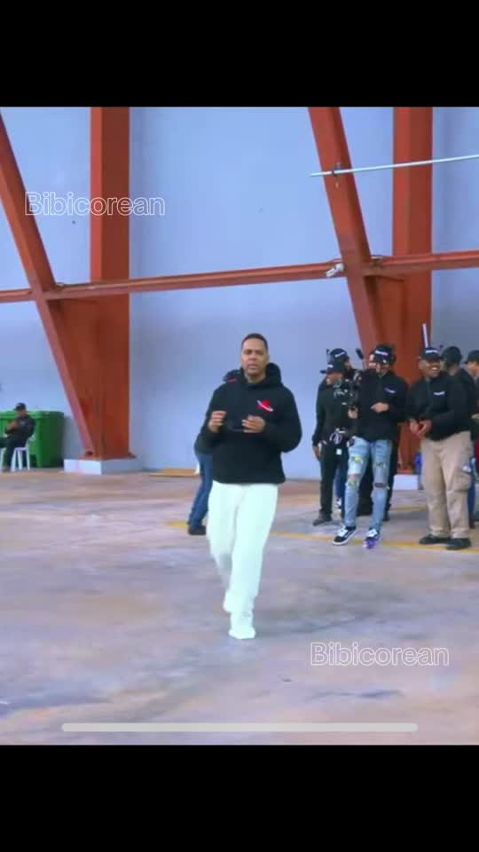 7629940801031654676