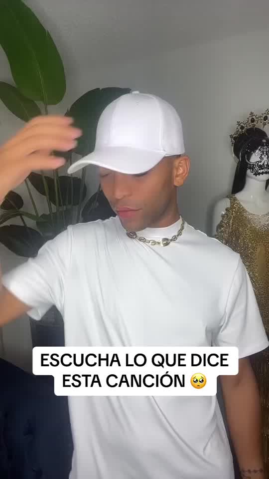 7245278347616324910