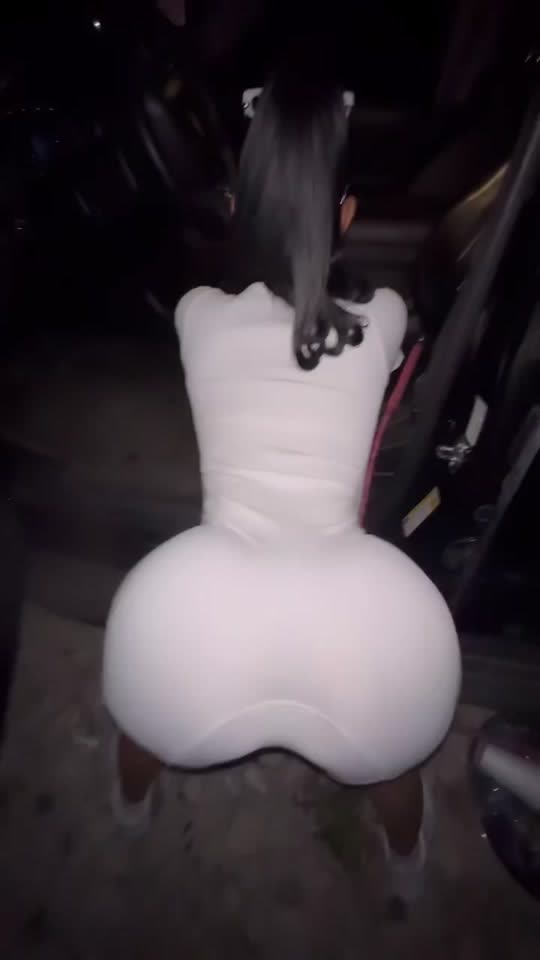 7423469592674127110