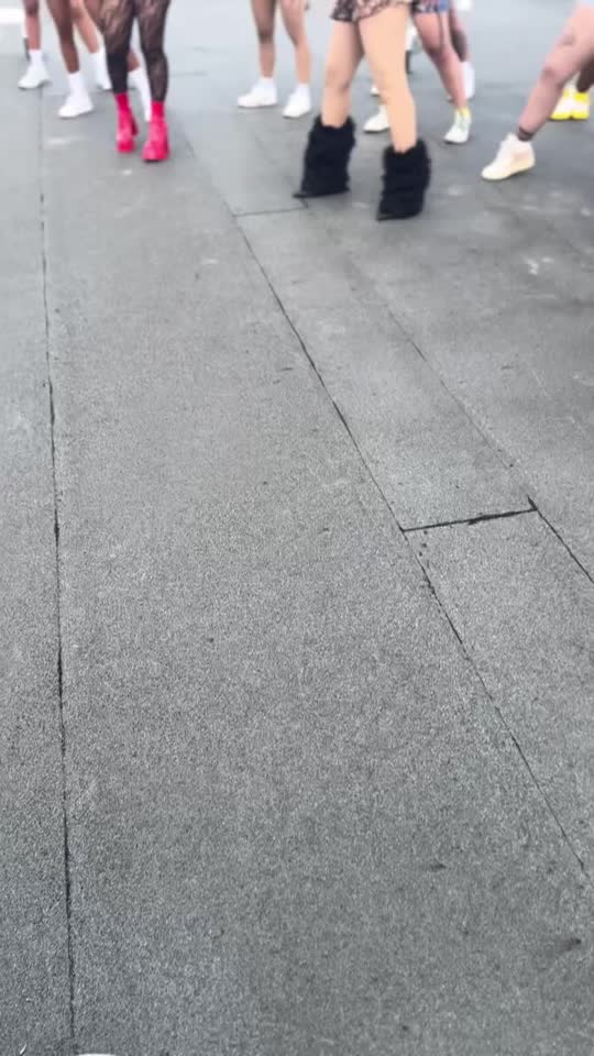 7585065691313671445
