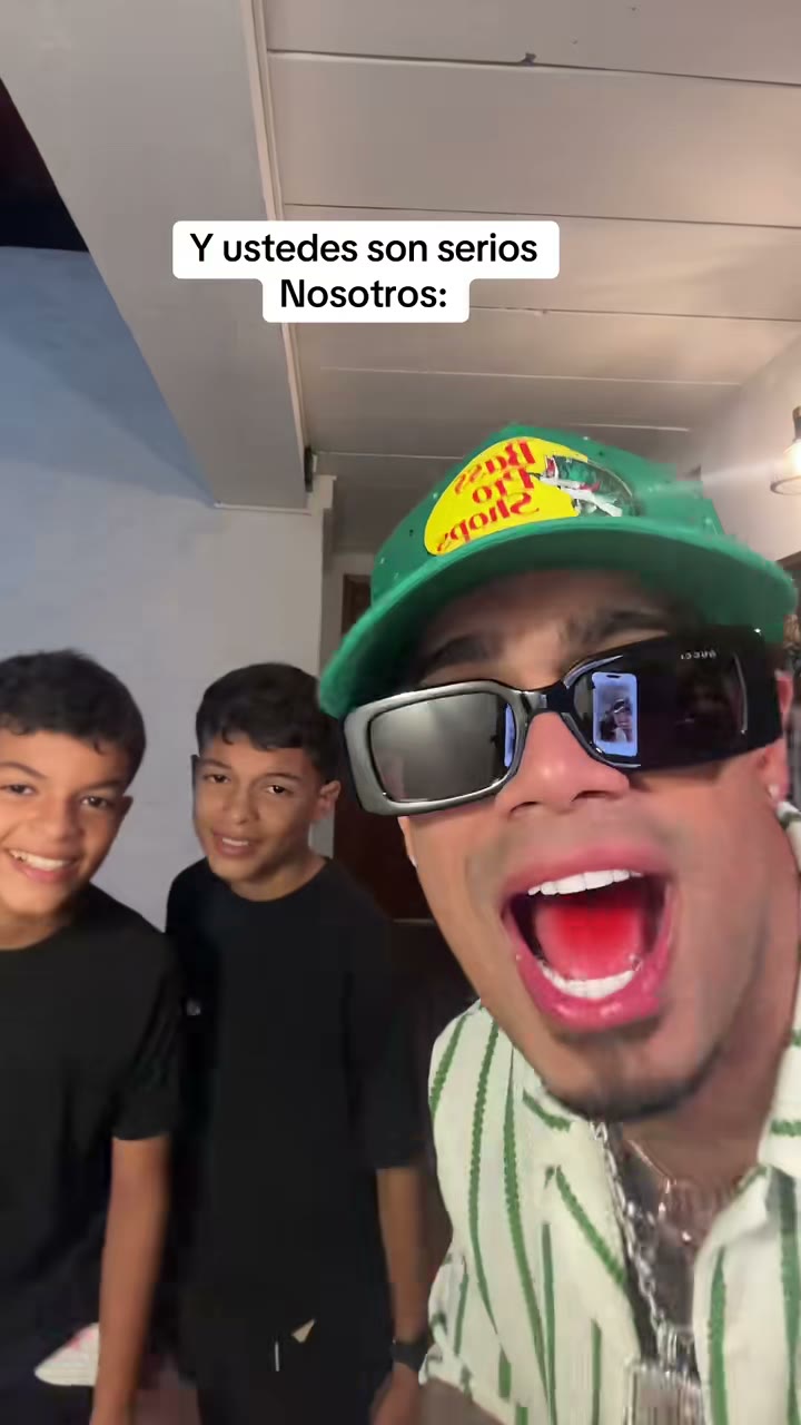 7624403057505340702