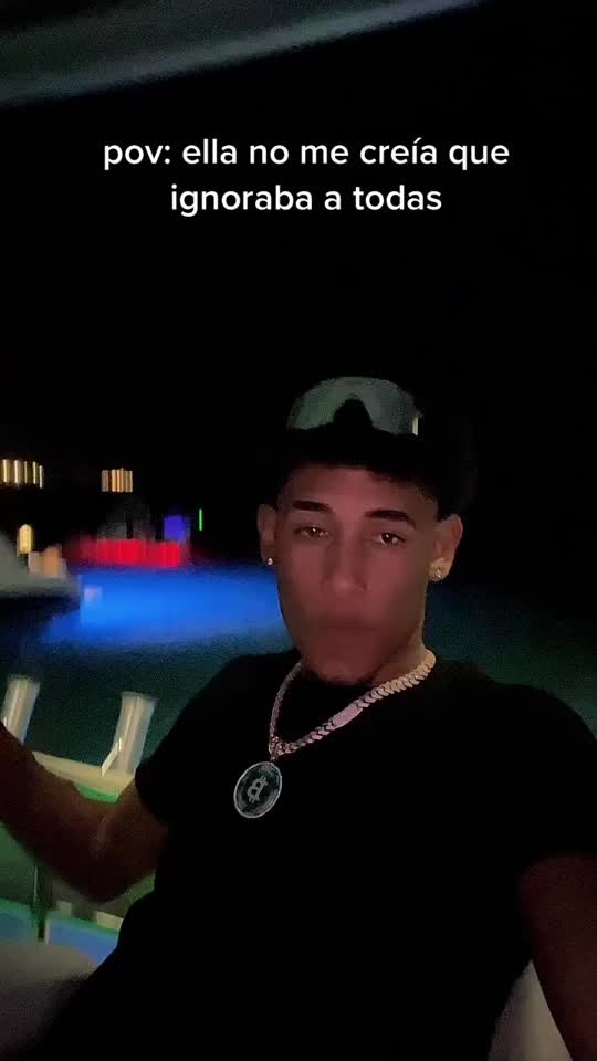 7215052302724386053