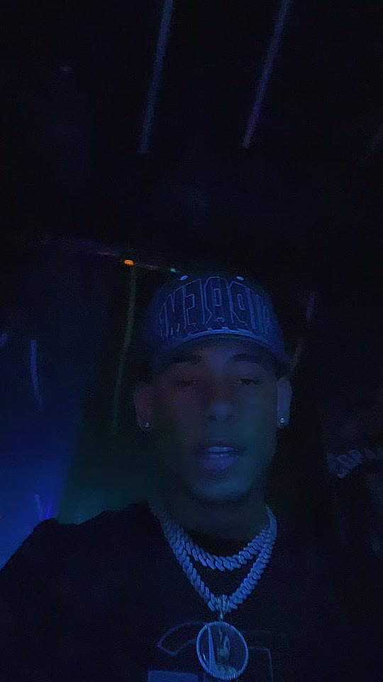 7217670995765742854