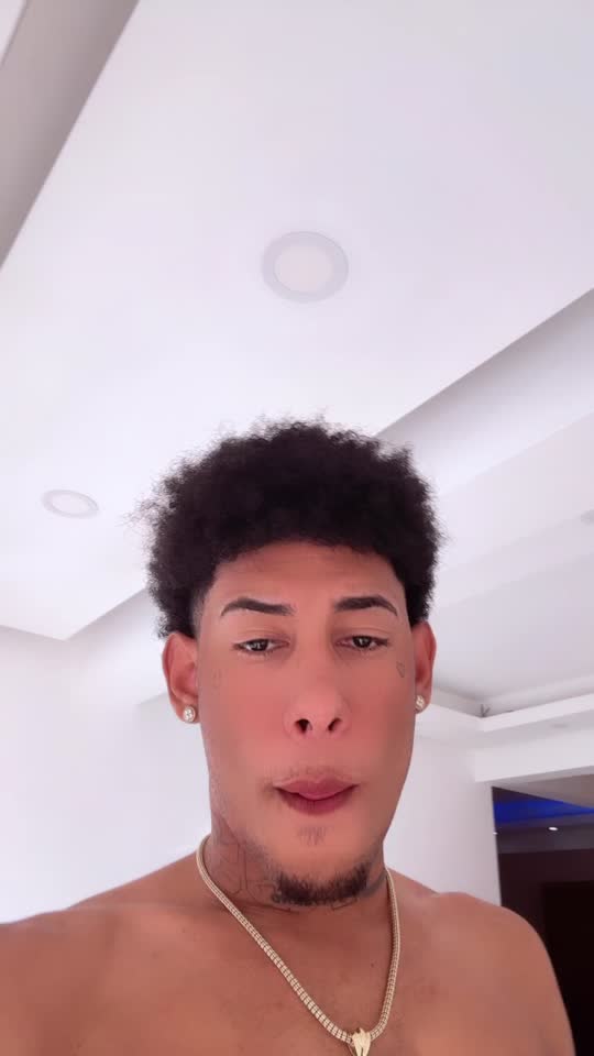 7326658130971036933