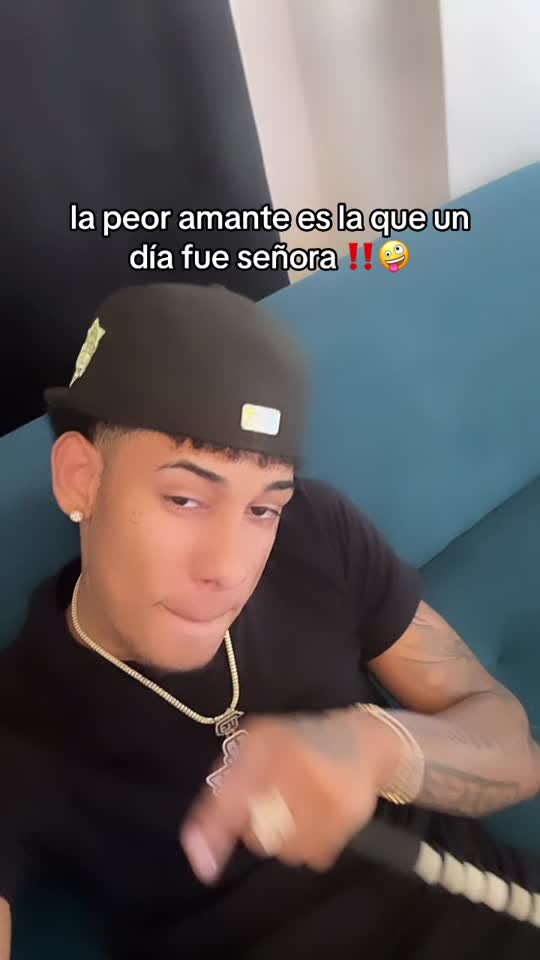 7330407863417867526