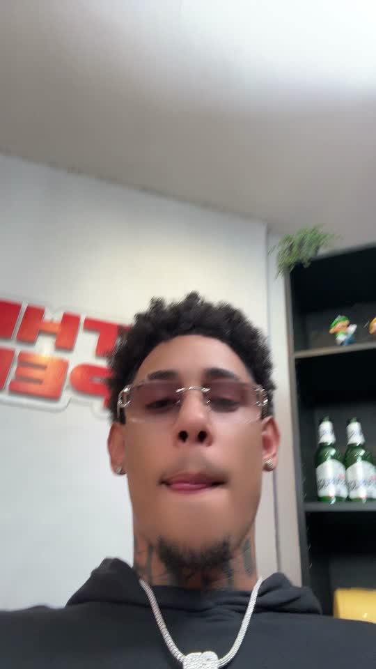 7423592101427809541