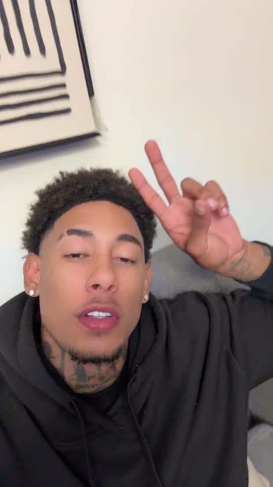 7495925647617969413