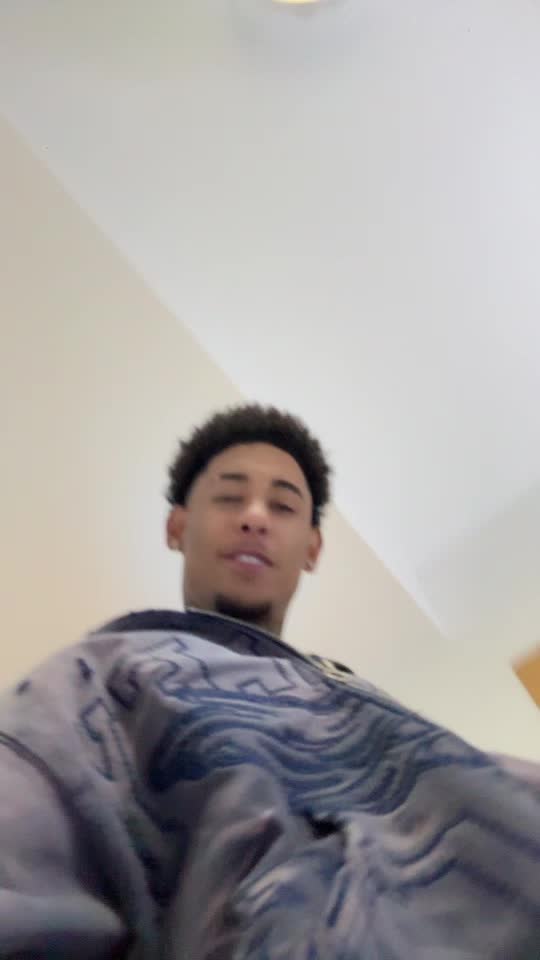 7527868610849606968