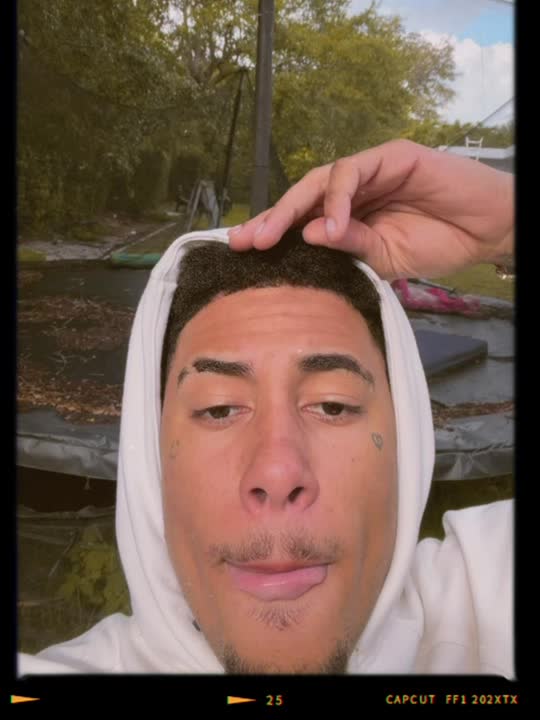 7626879944257326356